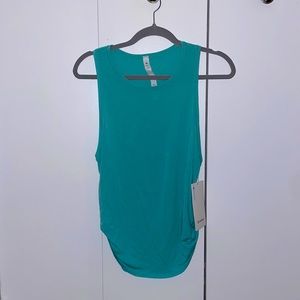 NWT Lululemon tank